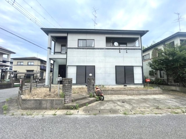 八街市沖　中古戸建の外観|平成10年5月築 4LDKメーターモジュール 駐車2台可 洋室約10帖 対面キッチン 閑静な分譲地内