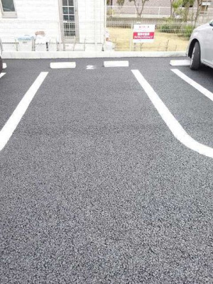 【駐車場】 | ブリーズ・セイバリー
