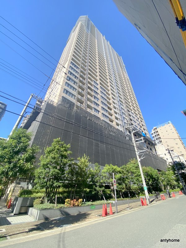 ビオール大阪大手前タワー　仲介手数料無料の外観