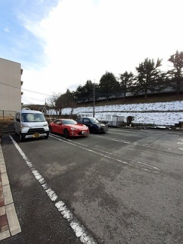サンシャイン　Ｔ　Ｂの駐車場|駐車場完備です