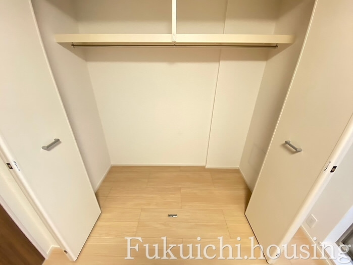 メゾン　アイティー　キングの収納