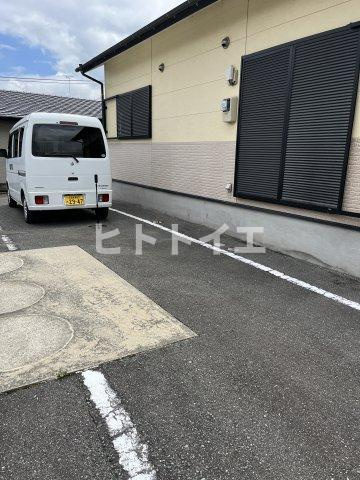 サウザンシャインの駐車場