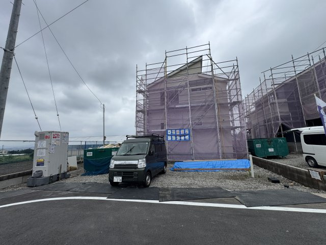 新築　前橋市富士見町時沢第５　4号棟の駐車場|現地写真　駐車スペースは並列4台分可能です！
