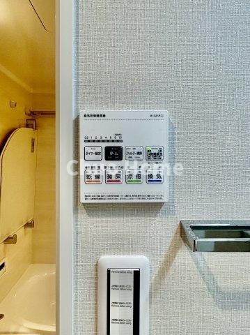 デュオステージ曳舟の浴室|【浴室乾燥機】暖房・冷風・換気・乾燥が可能です。毎日を快適に過ごせるうれしい機能が揃っています。雨の日の洗濯物も安心です。