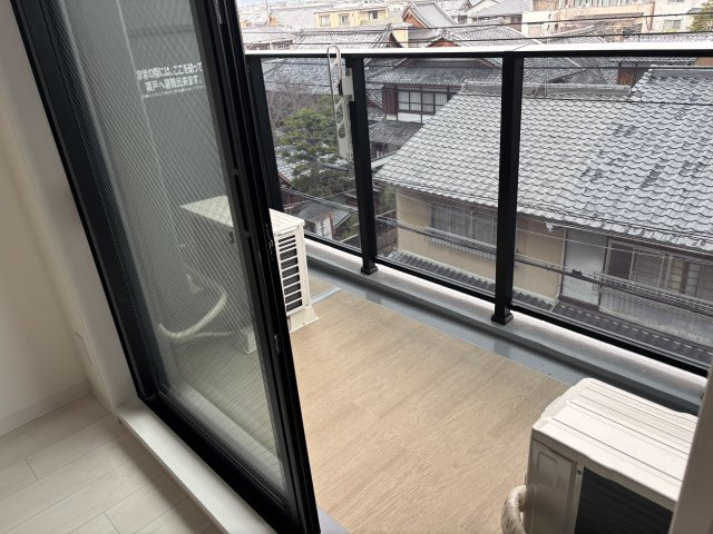 アクアプレイス京都千本丸太町のバルコニー