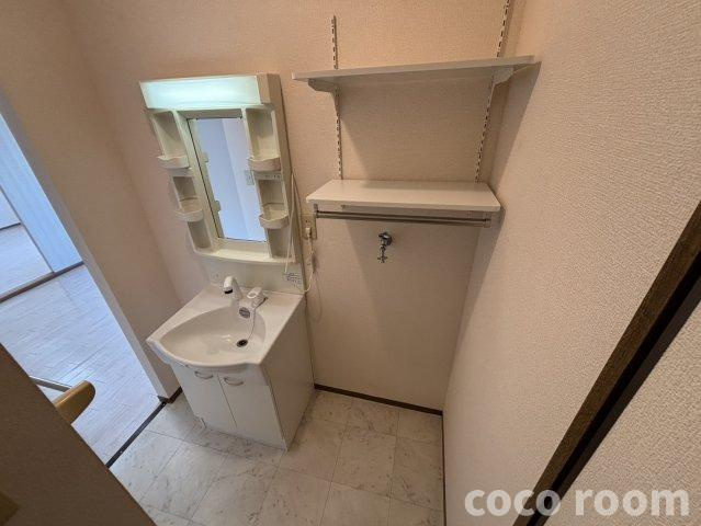 ハイツせみじま　Ｂ棟の洗面所
