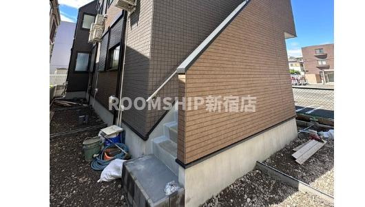 ハーモニーテラス関町のエントランス