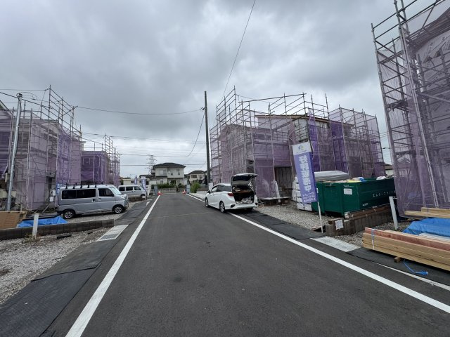 新築　前橋市富士見町時沢第５　6号棟の前面道路含む現地写真|現地写真　西側接道幅員約6ｍ