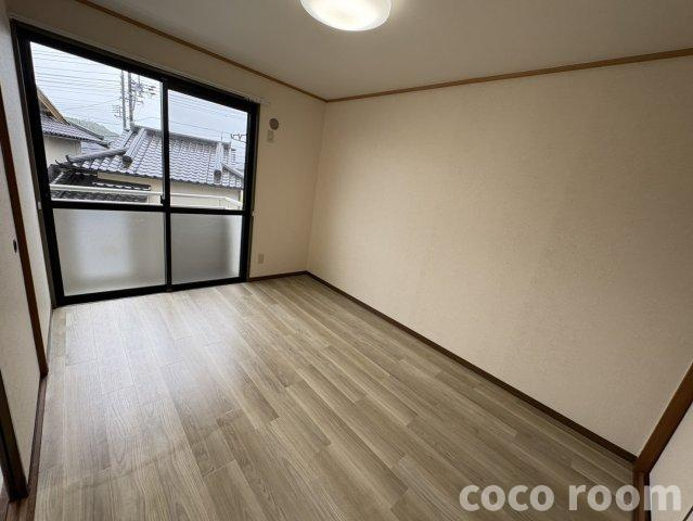 エクセル駿河台の洋室