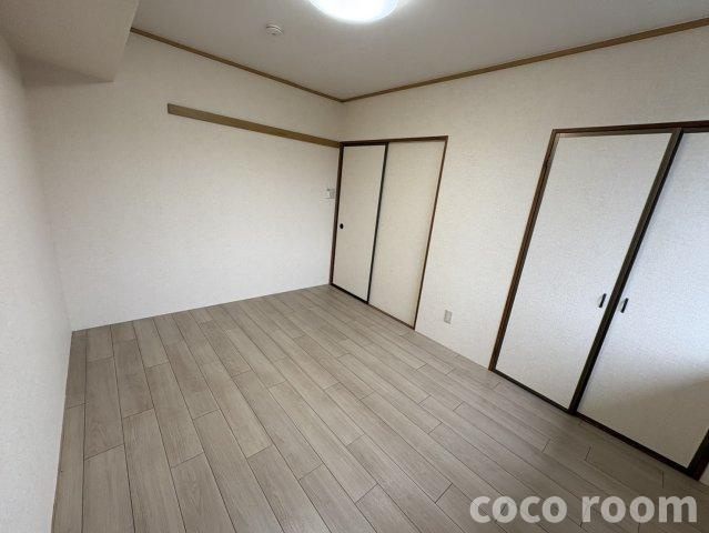 エクセル駿河台の洋室