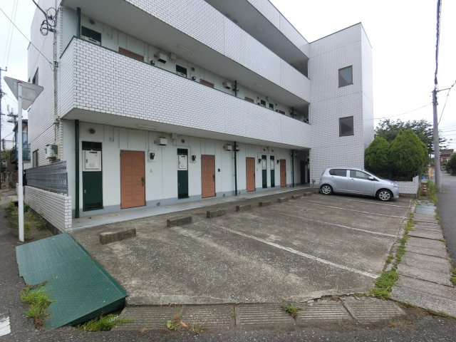 【駐車場】 | 現在空きなし