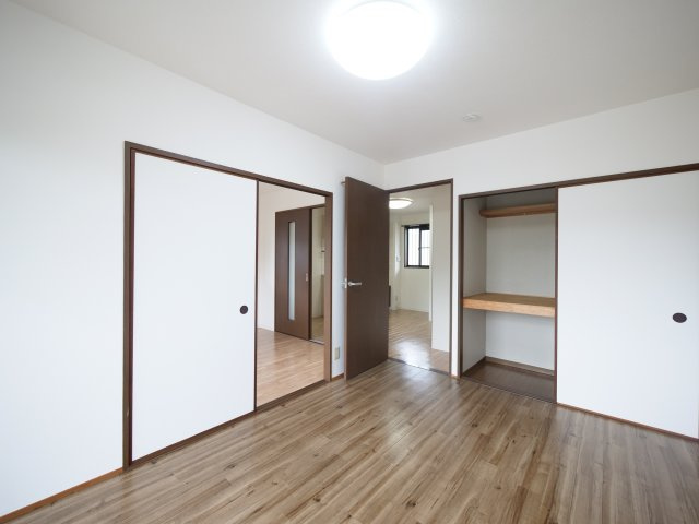 ファミーユコスモの収納|※写真は別の部屋のものです。