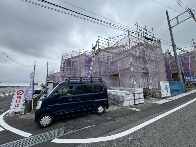 新築　前橋市富士見町時沢第５　8号棟の駐車場|現地写真　駐車スペースは並列4台分可能です！
