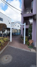 毎日通るエントランスはこのようになっています