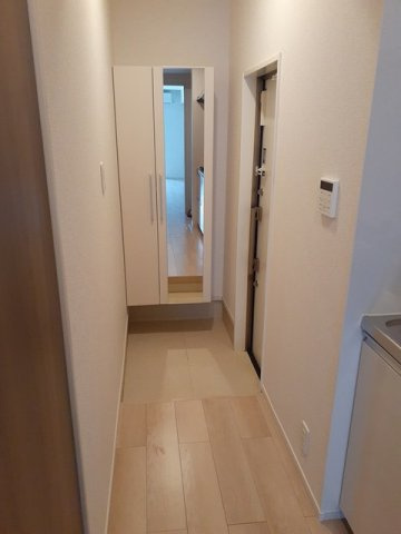 シンプルで使いやすい玄関です