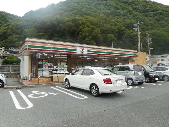 ライトホームズの周辺|セブンイレブン備後府中父石町店まで850m