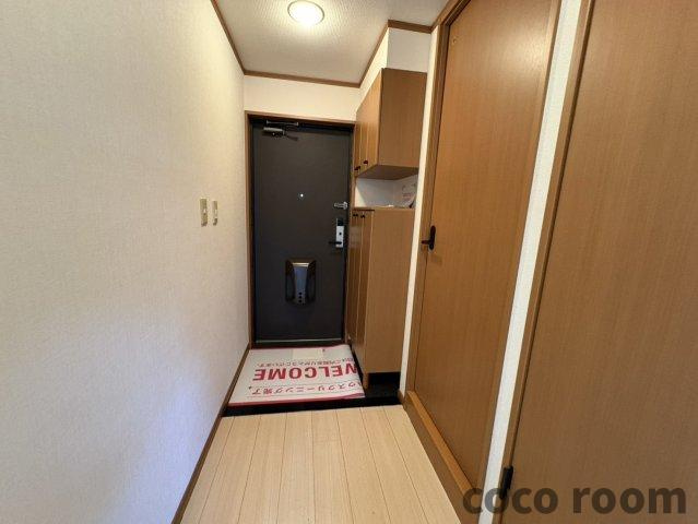 エーヴィヒ　ハイムの玄関