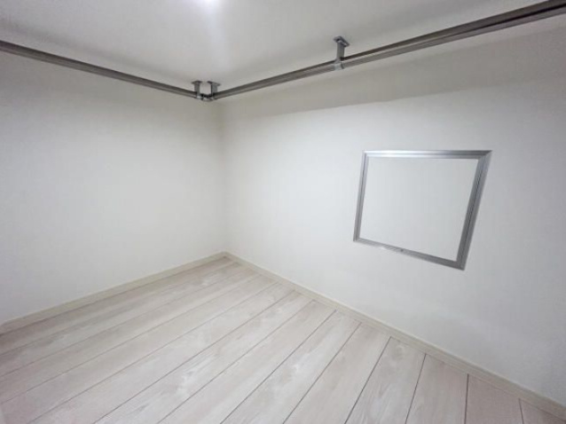 吉川市栄町のアパートの収納