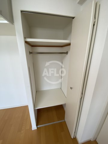 アーデンタワー北堀江の収納|アーデンタワー北堀江　クローゼット