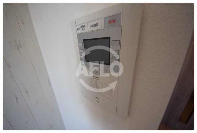 プレサンス天王寺ノースヴィアーレのセキュリティ|プレサンス天王寺ノースヴィアーレ　TVモニター付きインターホン