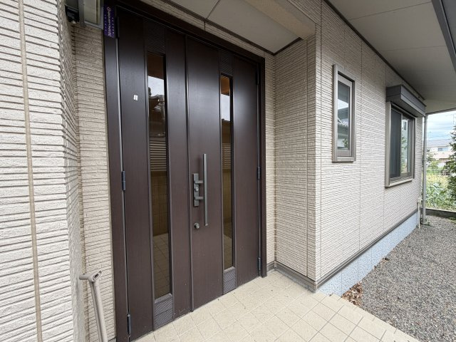 【玄関】 | 上里町七本木　中古戸建
