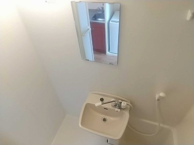 内装は落ち着いています