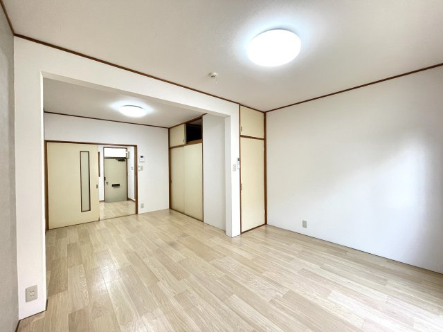 FTハイツの居間・リビング