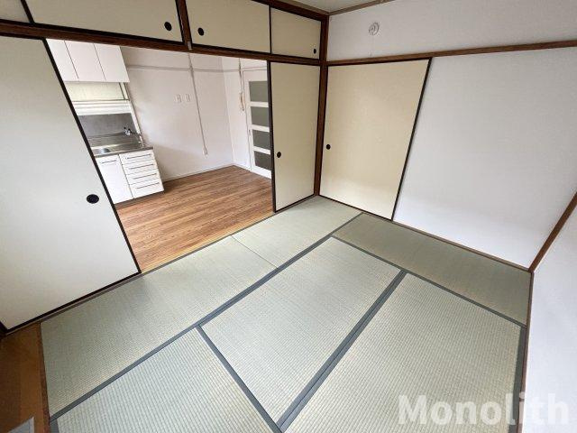 光明台16号棟の内装