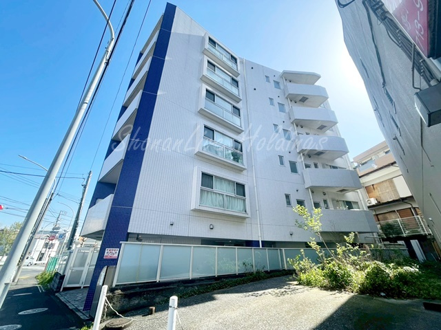 横浜市保土ケ谷区岩井町の賃貸マンションの外観