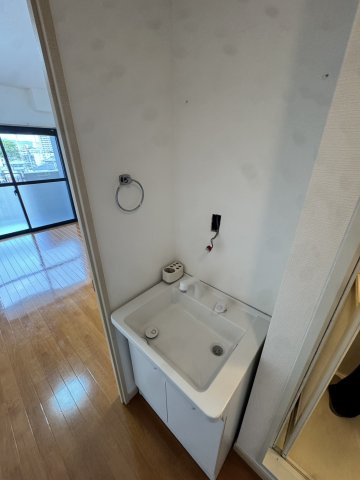 福岡市南区井尻３丁目の賃貸マンションの独立洗面台