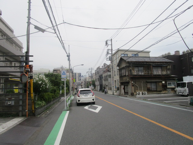 荒川区東日暮里３丁目の倉庫