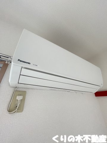 【設備】 | シェレナGARDEN | エアコン付きです（同タイプの室内写真です。実物は現況優先とします。）
