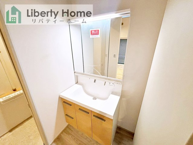 土浦市高岡　新築戸建　5号棟の独立洗面台