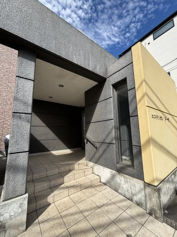エスタシオンドーゼのエントランス