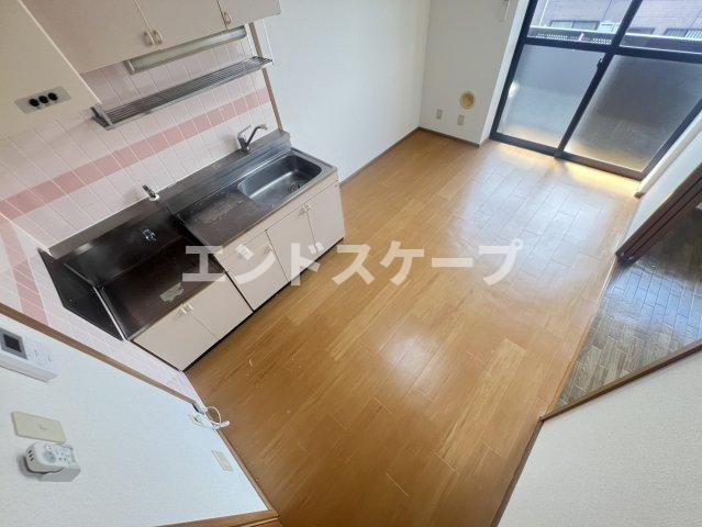 アローラⅠの居間・リビング|高崎、前橋のお部屋探しはエンドスケープまで！お客様の理想お聞かせ下さい♪
