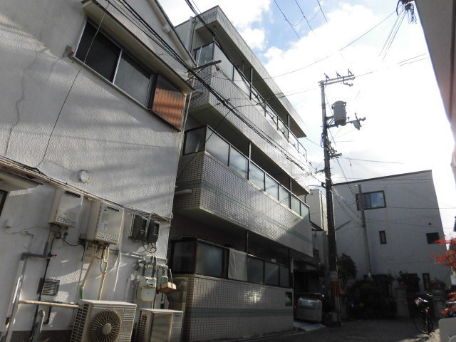 大阪市東淀川区豊新２丁目のマンション
