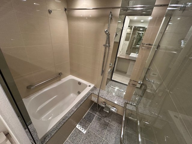 ガリレオ新町の浴室