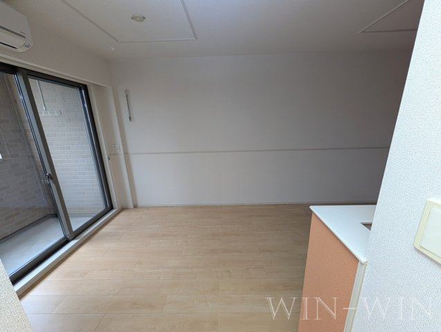 ロイヤル ウエスト Aの居間・リビング|イメージ（同施工会社同一モデルの写真です）