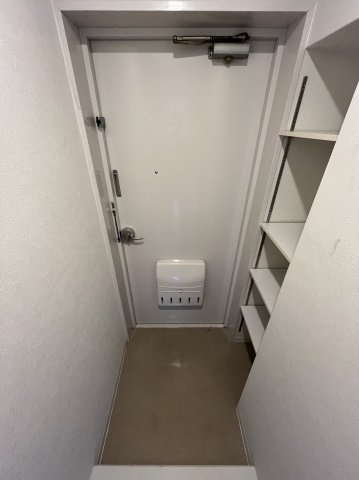 【玄関】石屋川ロイヤルハイツ 
