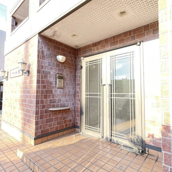 【エントランス】 | つつみ館