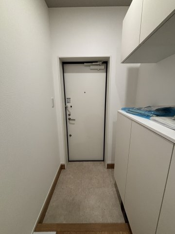 コーヴォ南大沢の玄関