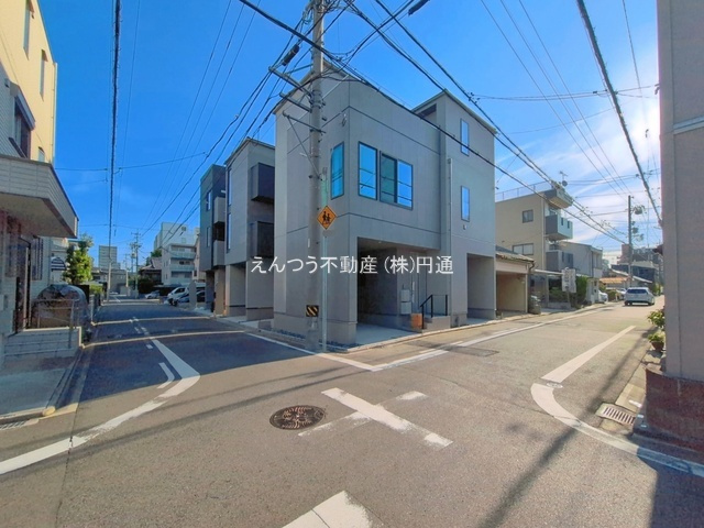 メルディア東水切町215の前面道路含む現地写真