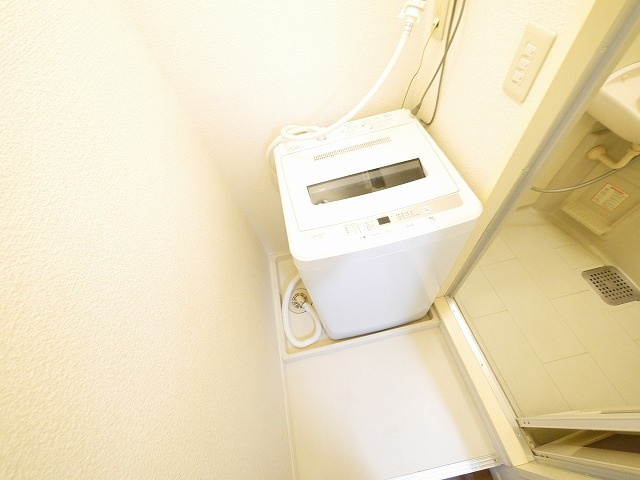 レオパレス茶園場の設備|洗濯機置場付きです