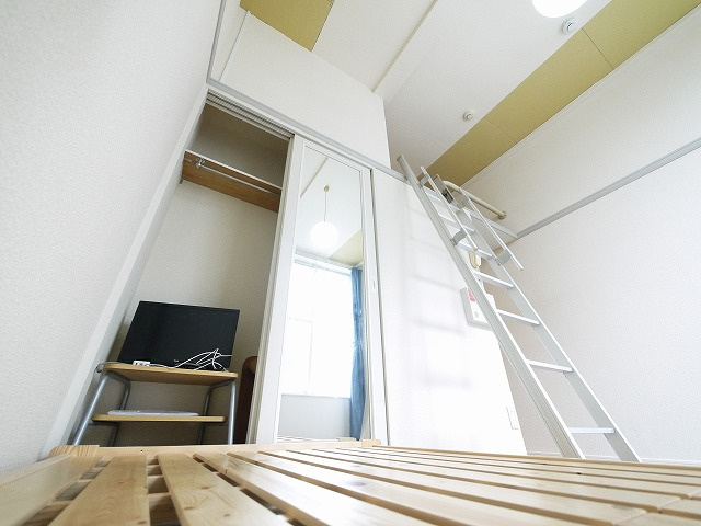レオパレス茶園場の収納|大きなスペースがあり、収納には困りません