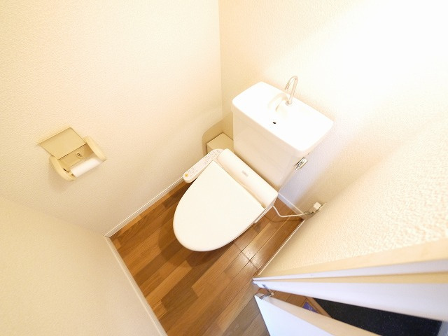 レオパレス茶園場のトイレ|清潔感のあるトイレです