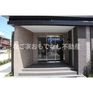 【エントランス】