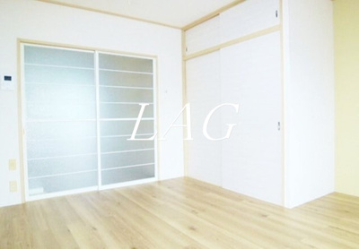 【居間・リビング】 | グランドハイツⅢ | 洋室のお部屋です。