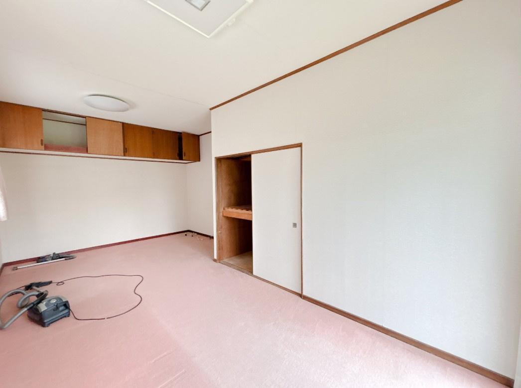 錦町中迎二丁目 中古一戸建ての洋室