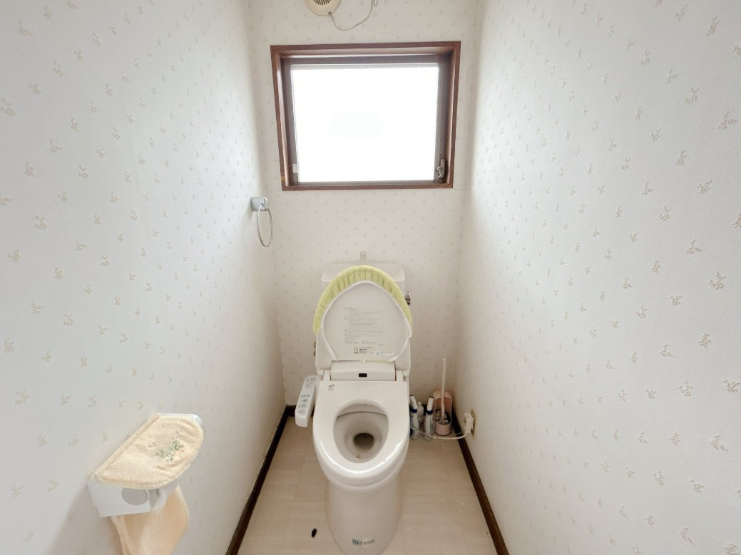 錦町中迎二丁目 中古一戸建てのトイレ