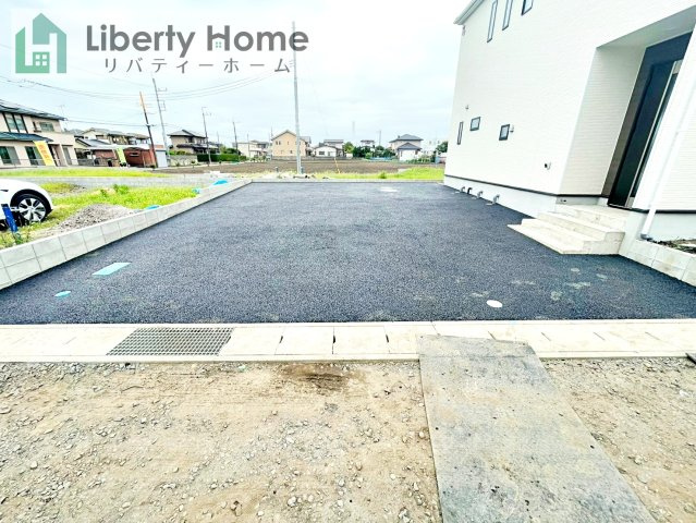 ひたちなか市津田第3　4号棟　新築戸建の駐車場